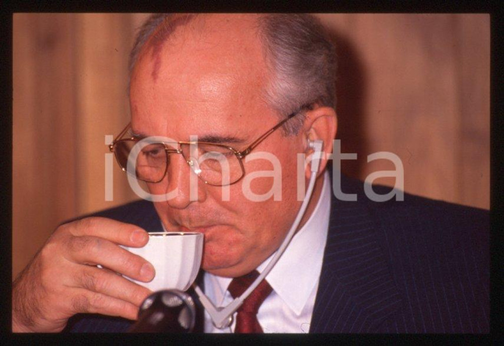 Fotografia d epoca originale 35mm vintage slide 1989 MILANO Michail GORBACHEV President USSR Portrait 11 1