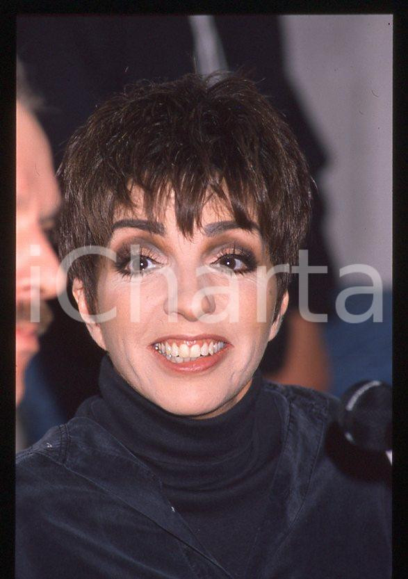 Fotografia d epoca originale Liza MINNELLI  40Â° Festival di SANREMO 1990  Intervista 35mm vintage slide 42 1