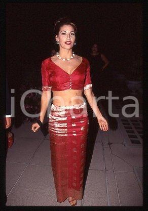 35mm vintage slide* 1996 ca CINEMA Gina GERSHON American actress (37)