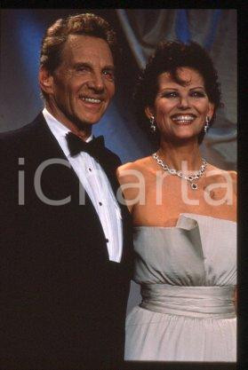 35mm vintage slide* 1989 PARIS Jean-Pierre AUMONT & Claudia CARDINALE (19)
