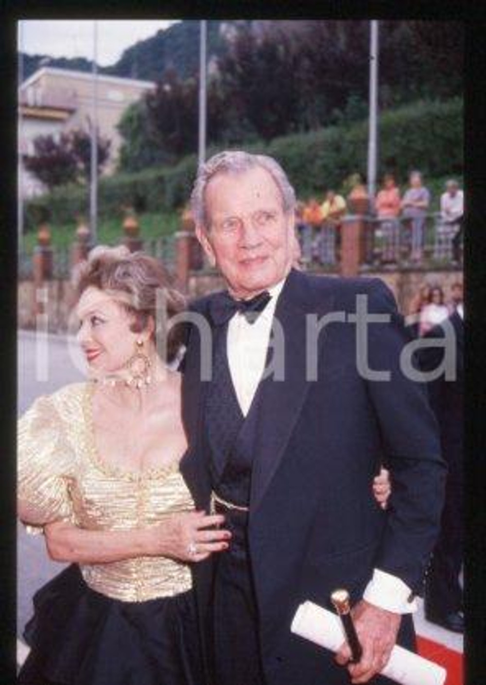 35mm vintage slide* 1981 ca CANNES Joseph COTTEN and Patricia MEDINA (21)