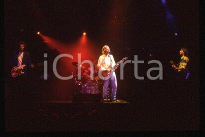 35mm vintage slide* 1992 MUSIC British rock band DIRE STRAITS Mark KNOPFLER (28)
