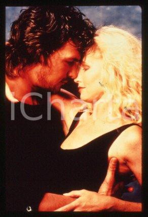 35mm vintage slide* 1990 ca CINEMA Patrick SWAYZE and wife Lisa NIEMI (19)