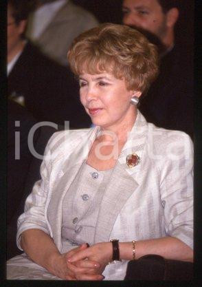 35mm vintage slide* 1989 ca POLITICS Russian activist Raissa GORBATCHEVA (37)