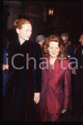 35mm vintage slide* 1992 ca VENICE actress Tilda SWINTON and Sally POTTER (82)