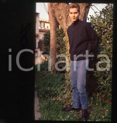 35mm vintage slide* 1992 ca ITALY TV VERNICE FRESCA Portrait of Derek SIMONS (6)