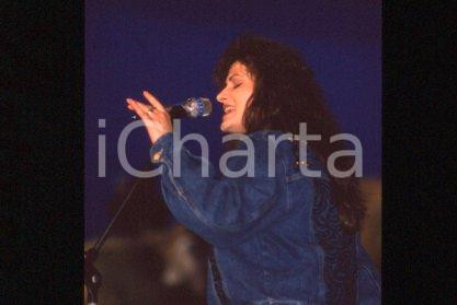 35mm vintage slide* 1990 MILAN Neapolitan singer of "FAVOLANDO" Rosè CRISCI (9)