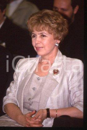 35mm vintage slide* 1989 ca POLITICS Russian activist Raissa GORBATCHEVA (36)