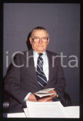 35mm vintage slide* 1990 ca MILAN Nobel Prize winner James M. BUCHANAN (33)