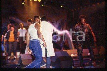 35mm vintage slide* 1989 ca ITALY American DJ and rapper Afrika BAMBAATAA (27)