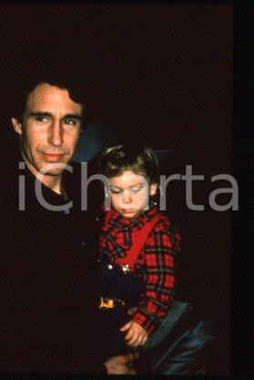 35mm vintage slide* 1990 CINEMA American actor John SHEA and son Jake SHEA (3)