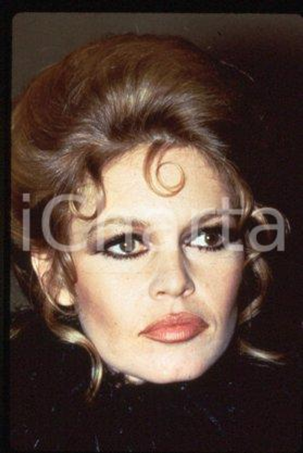35mm vintage slide* 1966 ca CINEMA Portrait of french actress Brigitte BARDOT 4
