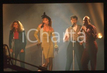 35mm vintage slide* 1988 ca PALAROCK a concert of THE MANHATTAN TRANSFER (46)