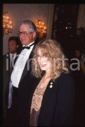 35mm vintage slide* 1996 ca CINEMA American actress Mia FARROW Harris YULIN (10)