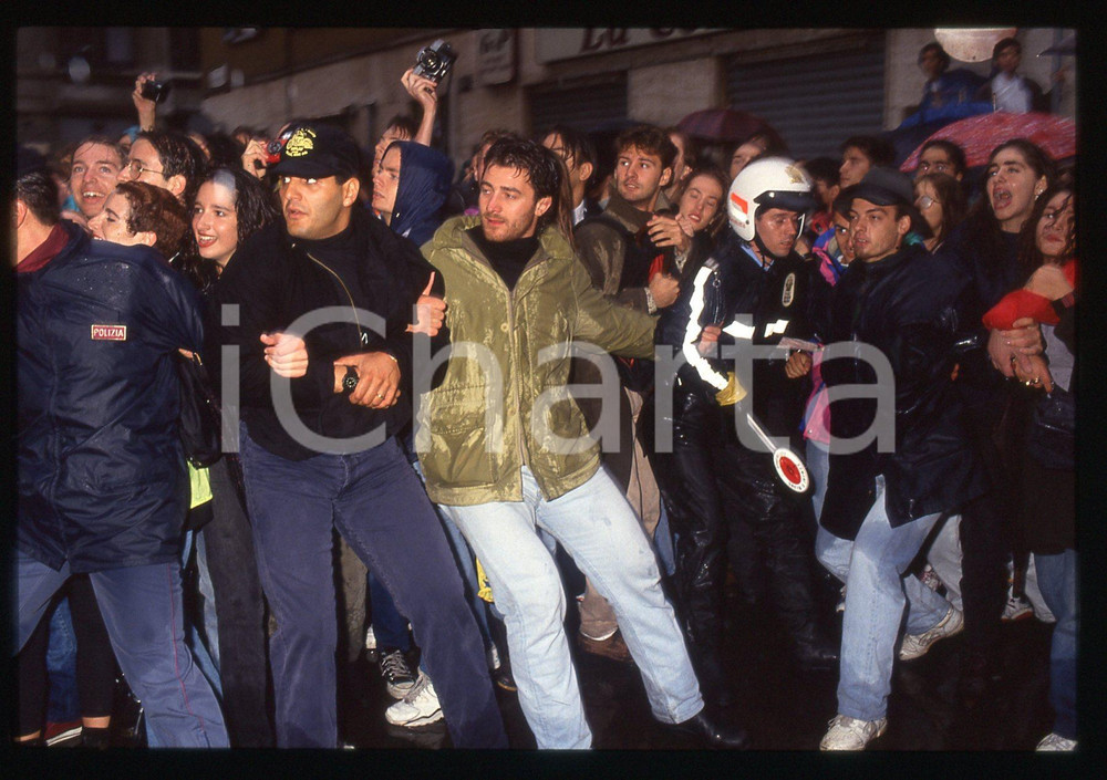 35mm vintage slide* 1990 ca ITALIA MADONNA Louise Veronica CICCONE - Fans