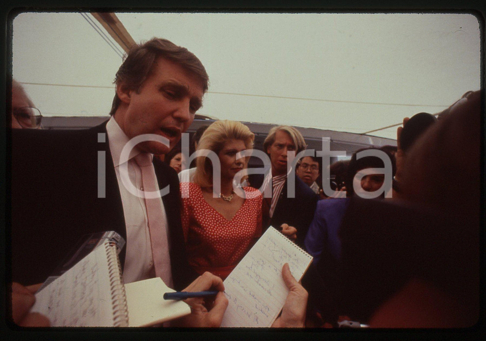 35mm vintage slide* 1988 NEW YORK Ivana and Donald TRUMP aboard TRUMP PRINCESS