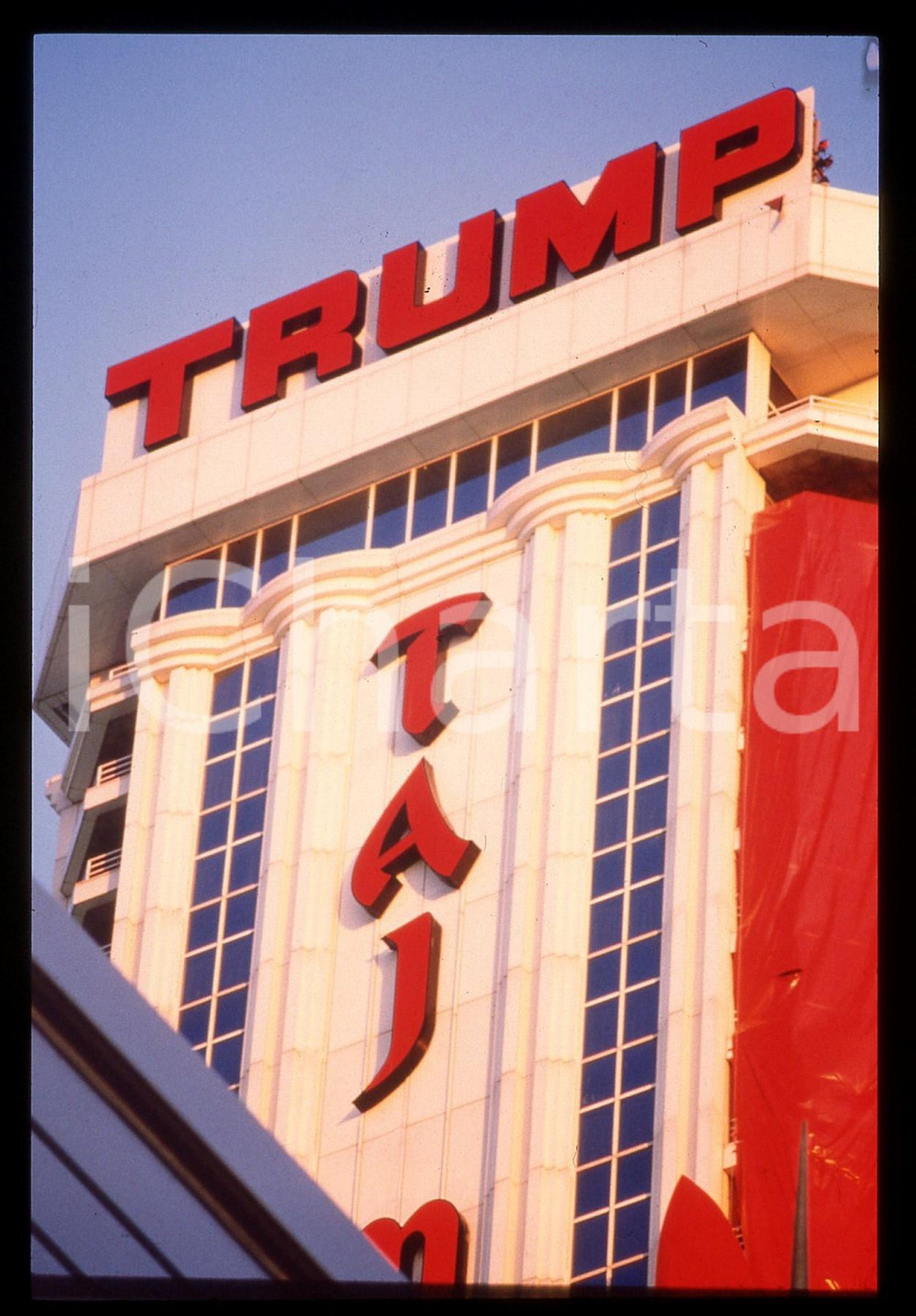 35mm vintage slide* 1990 ATLANTIC CITY - TRUMP TAJ MAHAL Casino Resort