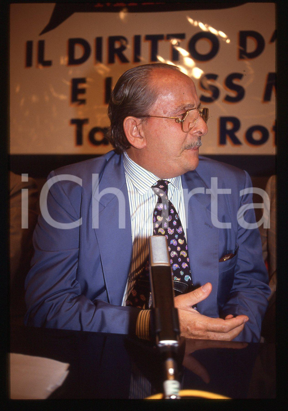 35mm vintage slide* 1992 SAINT VINCENT Domenico MODUGNO a tavola rotonda SNAC 11