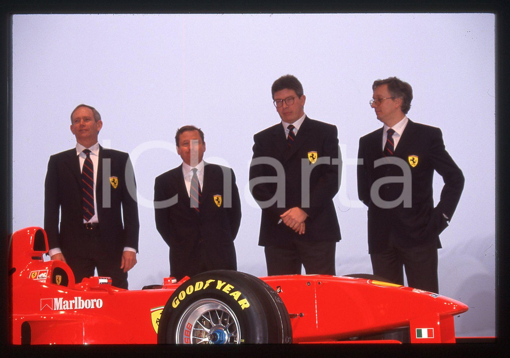 Fotografia d epoca originale 35mm vintage slide1998 MARANELLO Jean TODT Rory BYRNE Ross BRAWN FERRARI F300 2 1
