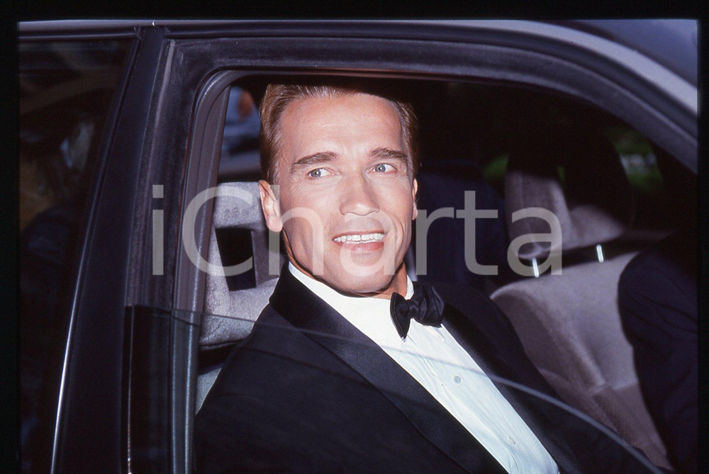 35mm vintage slide* 1992 MILANO Arnold SCHWARZENEGGER alla NOTTE dei TELEGATTI 6