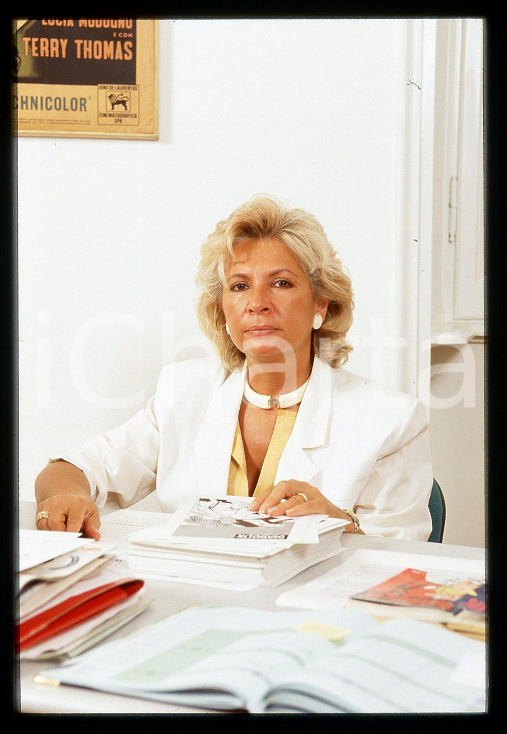 35mm vintage slide* 1992 MILANO - Patricia MARTINELLI Direttrice DIABOLIK (4)