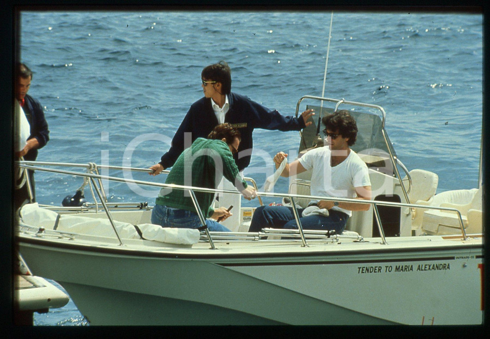35mm vintage slide* 1991 CANNES - Arnold SCHWARZENEGGER paparazzato in barca (4)