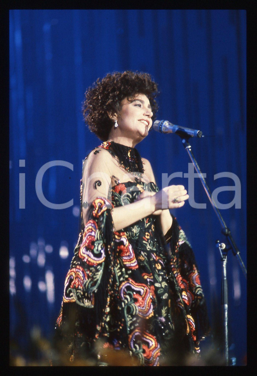 35mm vintage slide* 1990 FESTIVAL SANREMO Mia MARTINI - LA NEVICATA DEL '56 (5)