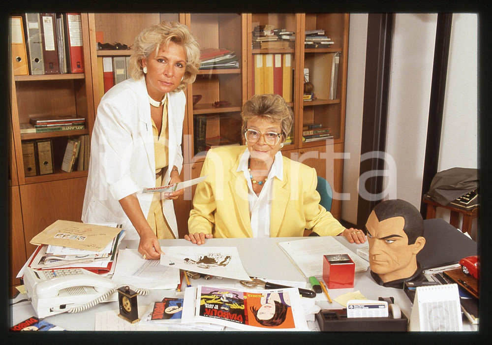 35mm vintage slide* 1992 MILANO - Patricia MARTINELLI e Luciana GIUSSANI (8)