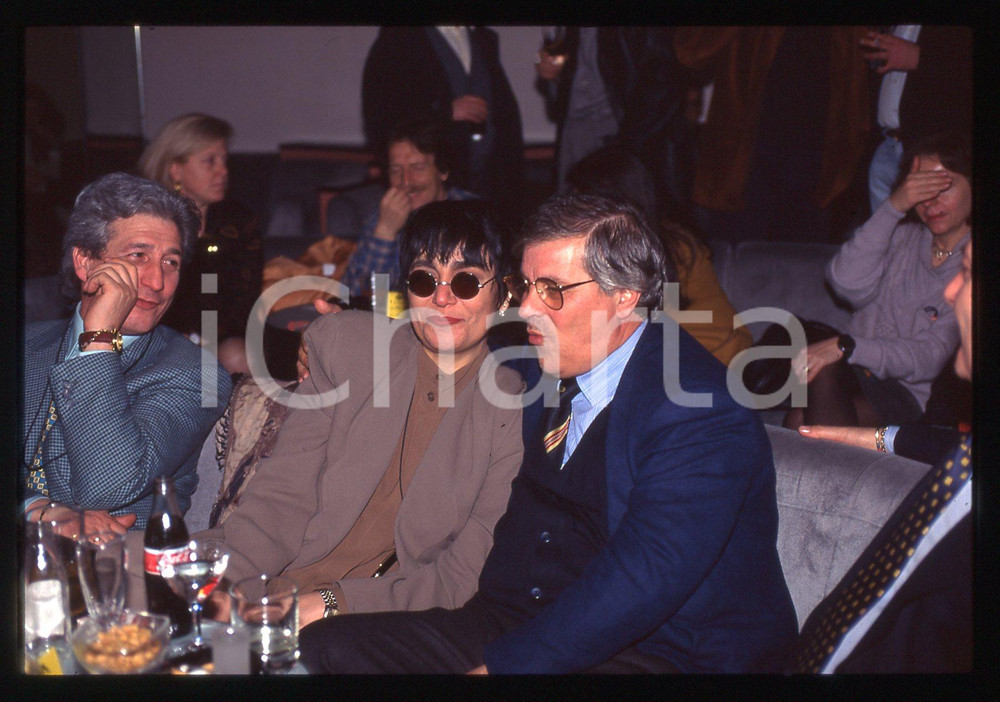 35mm vintage slide* 1990 ca COSTUME - Mia MARTINI Ritratto della cantante (6)