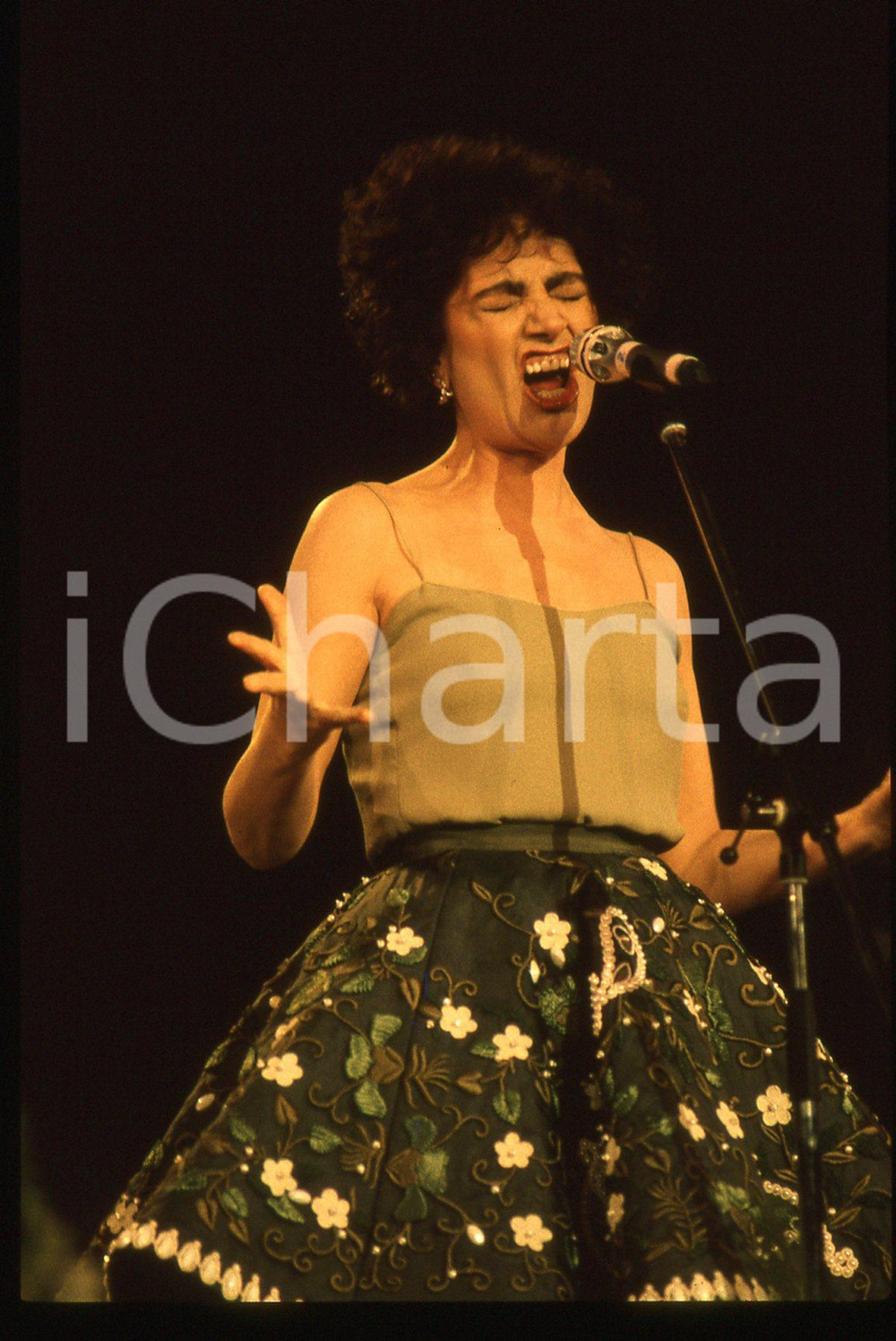 35mm vintage slide* 1990 FESTIVAL SANREMO Mia MARTINI - LA NEVICATA DEL '56 (21)