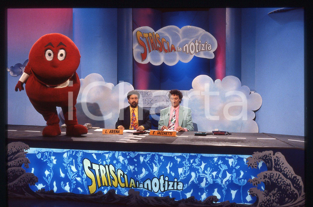 35mm vintage slide* 1995 STRISCIA LA NOTIZIA - Enzo IACCHETTI e Lello ARENA (38)