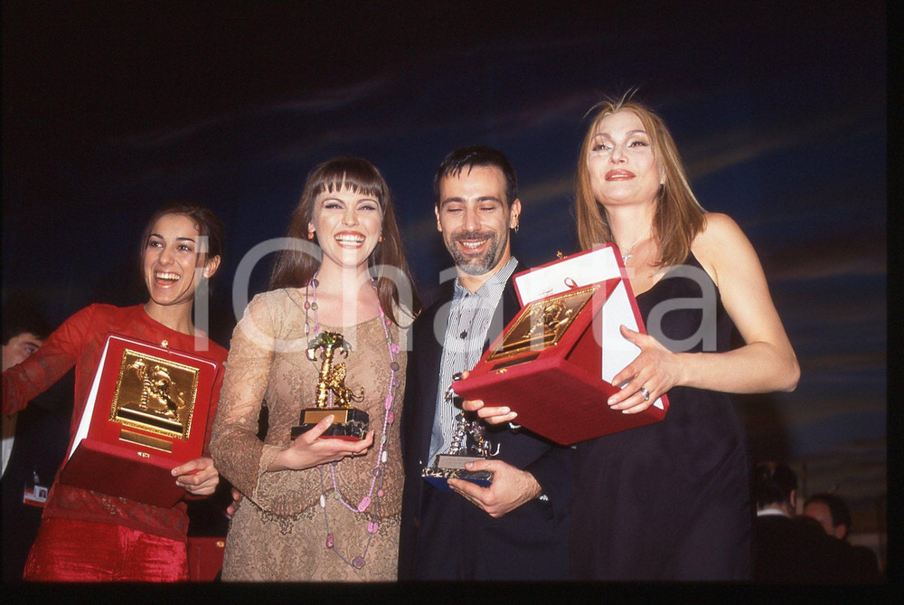 35mm vintage slide* 1997 FESTIVAL SANREMO - Anna OXA SYRIA e i JALISSE (2)