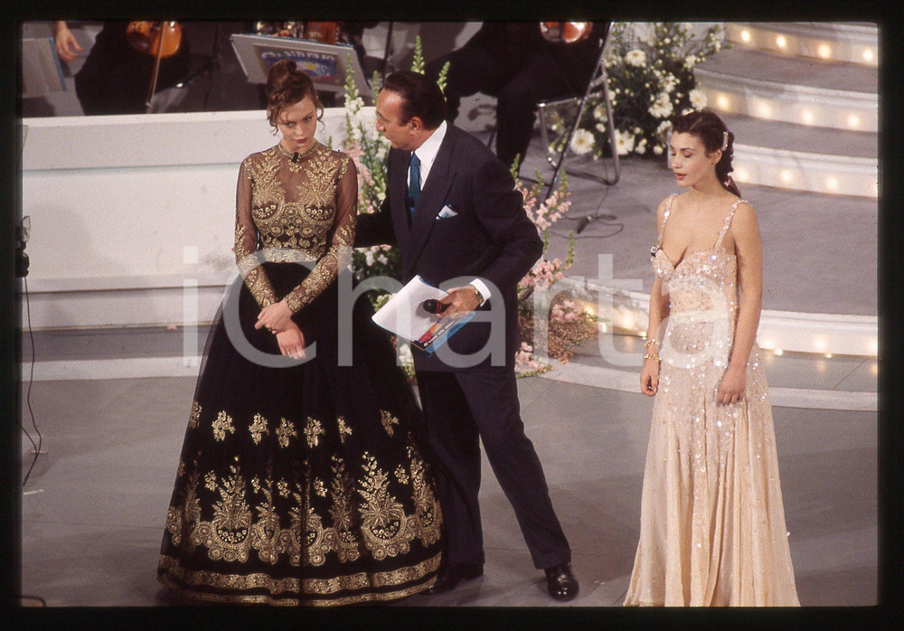35mm vintage slide*1995 FESTIVAL SANREMO Anna FALCHI Claudia KOLL Pippo BAUDO 29