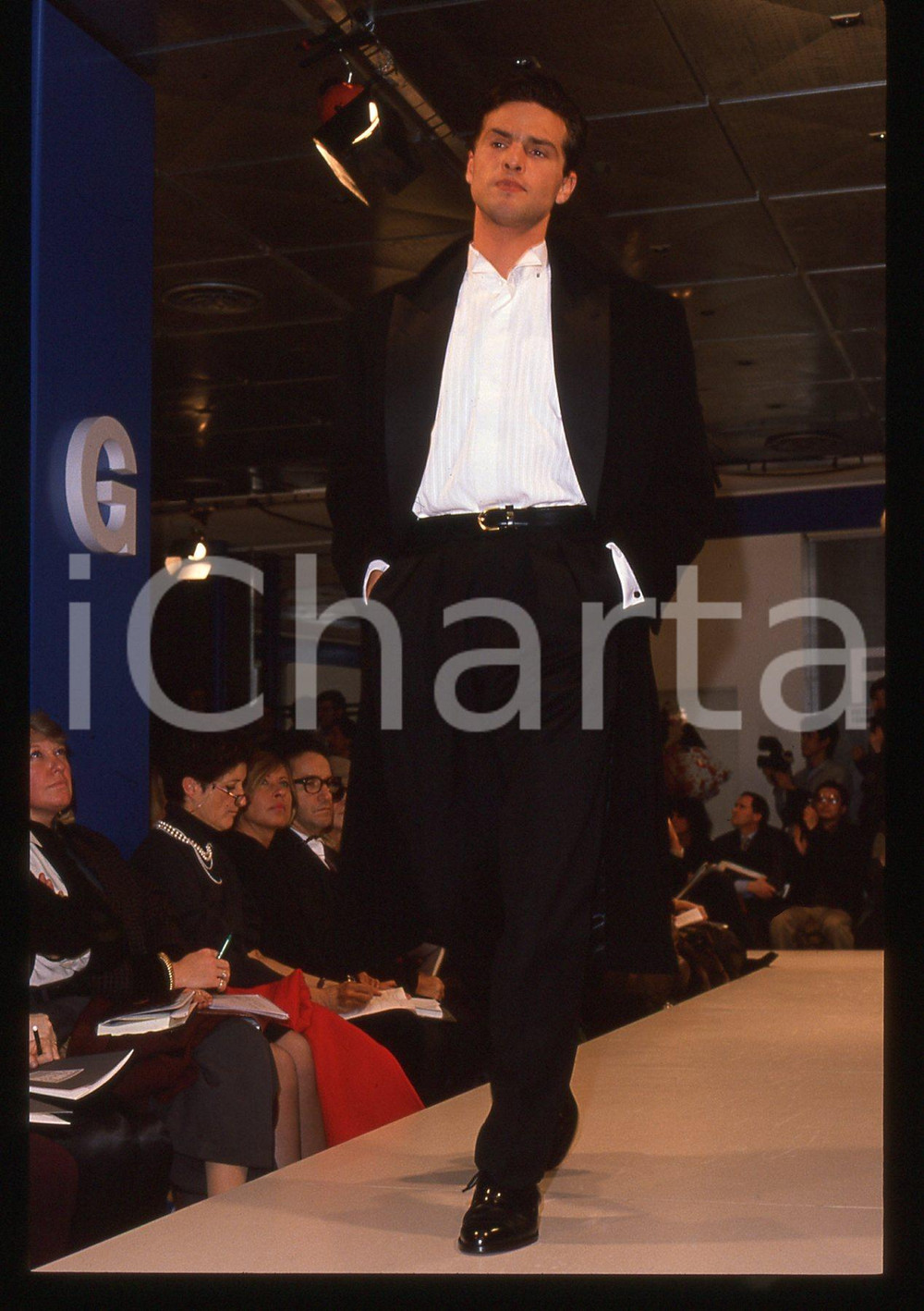 35mm vintage slide* 1989 MILANO - Sfilata Enrico COVERI Autunno-Inverno (3)