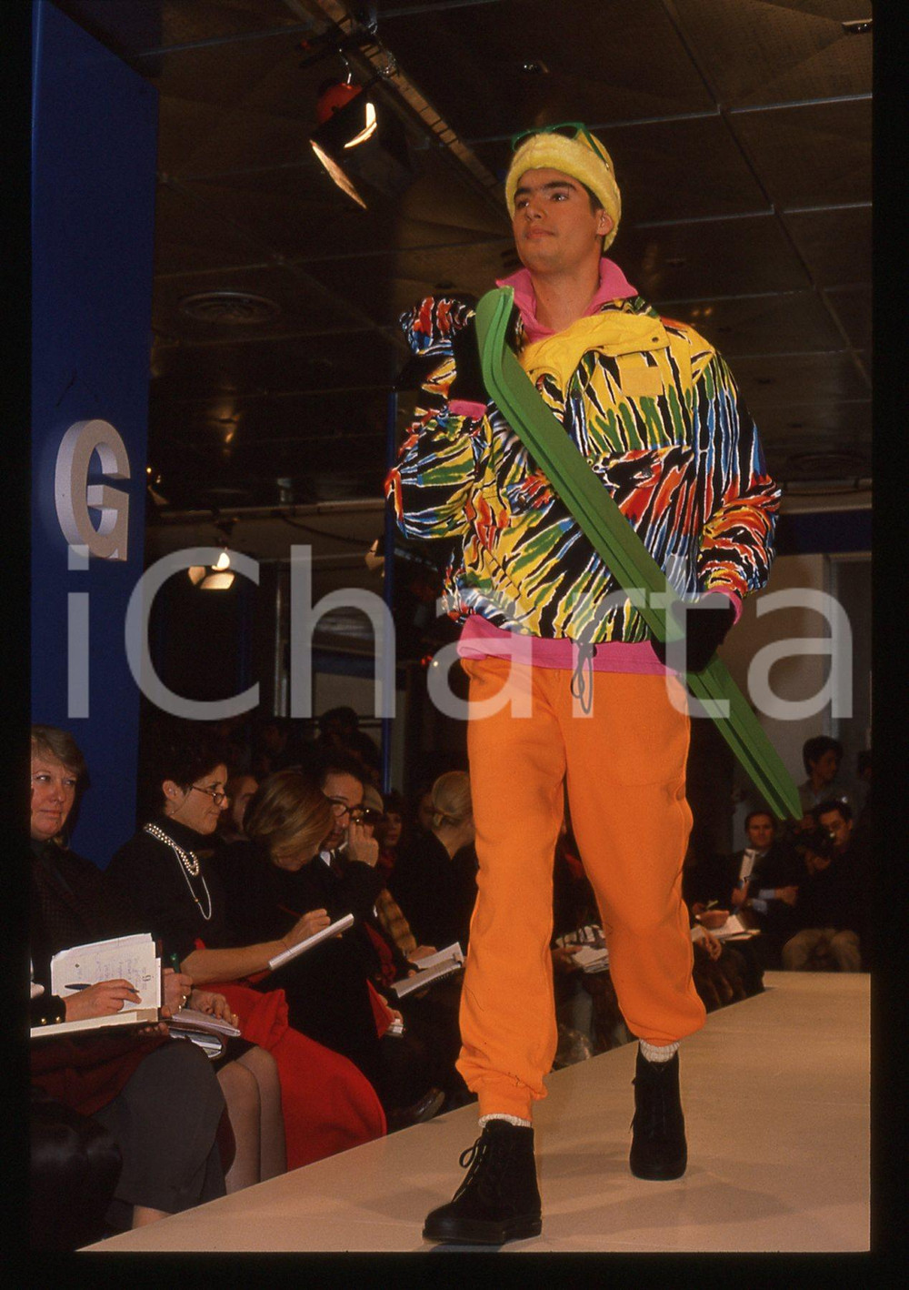 35mm vintage slide* 1989 MILANO - Sfilata Enrico COVERI Autunno-Inverno (21)