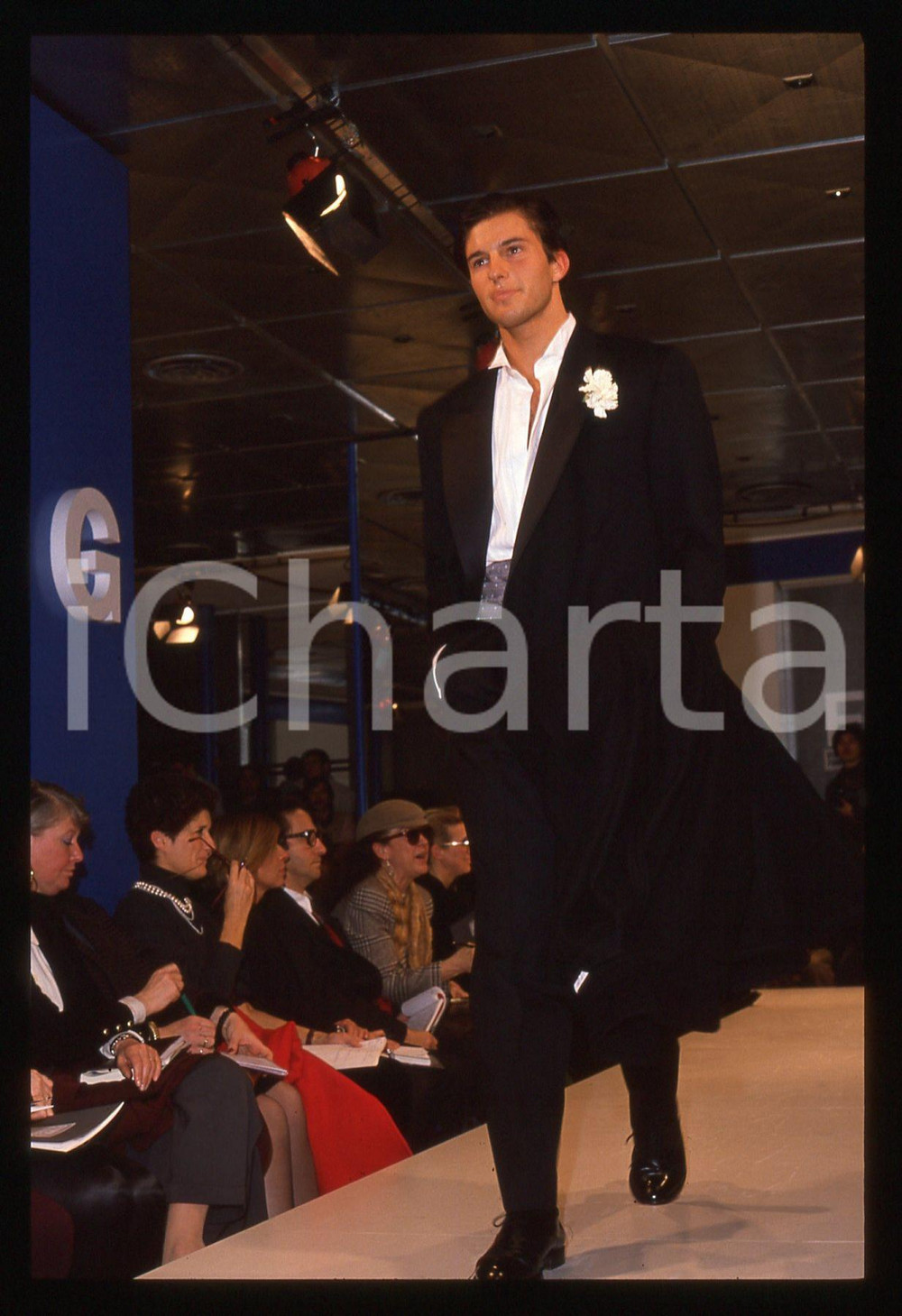 35mm vintage slide* 1989 MILANO - Sfilata Enrico COVERI Autunno-Inverno (13)