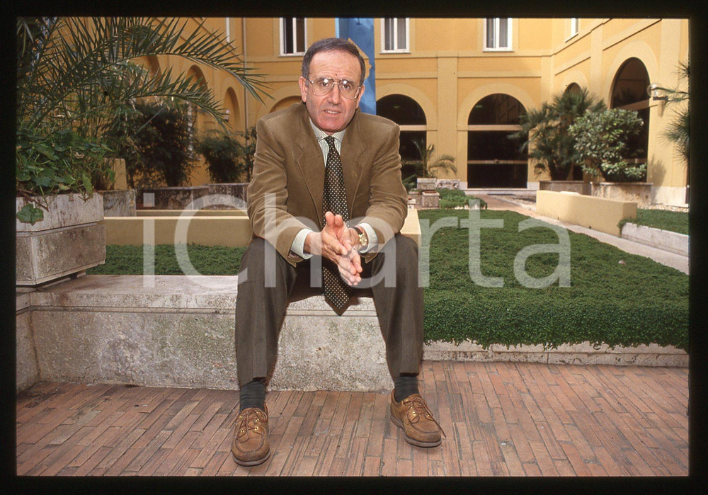 35mm vintage slide* 1995 ca COSTUME - Pino ARLACCHI (3)