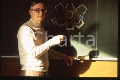 35mm vintage slide* 1987ca SCIENCE Chemist Nobel Prize winner Jean-Marie LEHN 31