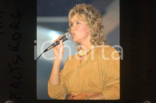 35mm vintage slide* 1983 ABBA Swedish singer Agnetha FALTSKOGN Portrait (12)