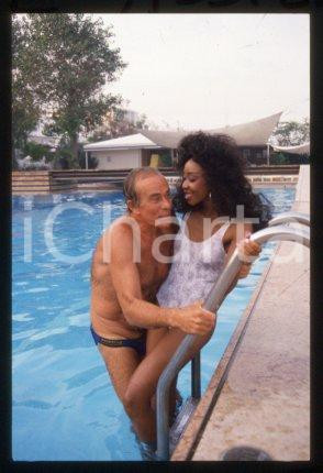Massimo SERATO Actor and Angie ASSIEM - ITALY 1985 ca * 35 mm vintage slide 6