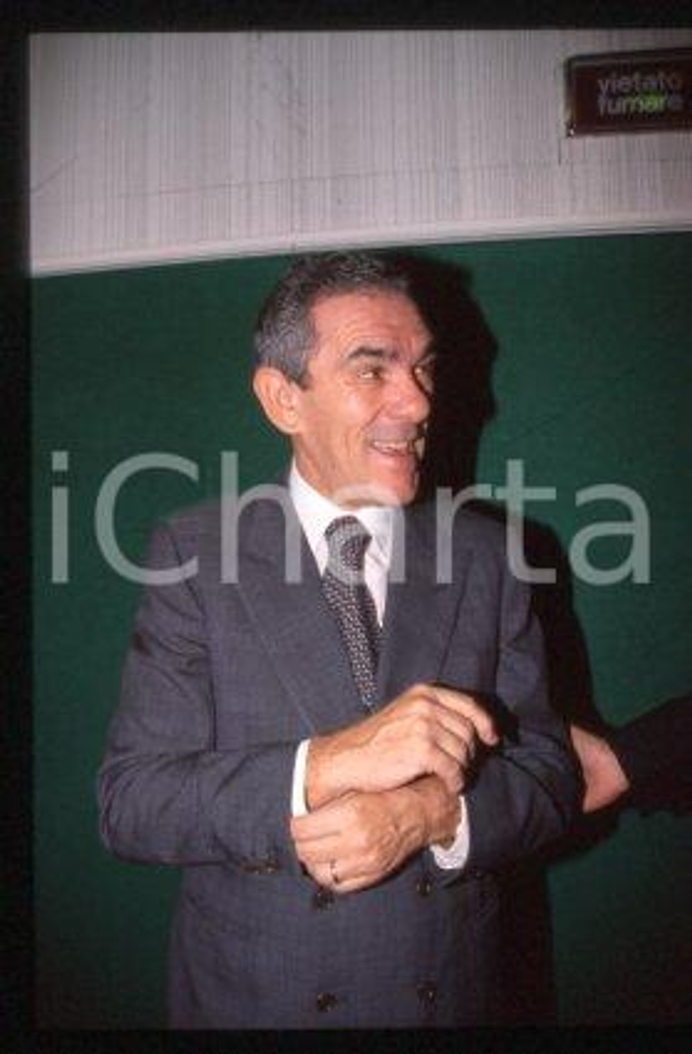 Ambrogio SFONDRINI - BANCA POPOLARE Bancario Ritratto 1998 *35mm vintage slide 2