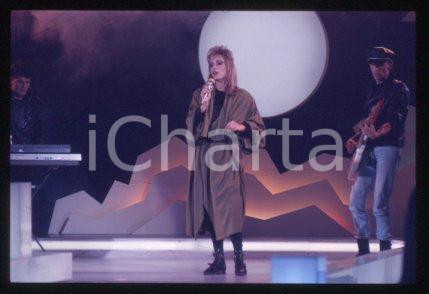 KIRLIAN CAMERA - MUSIC "Blue Room" Italian group 1985 ca * 35 mm vintage slide 8