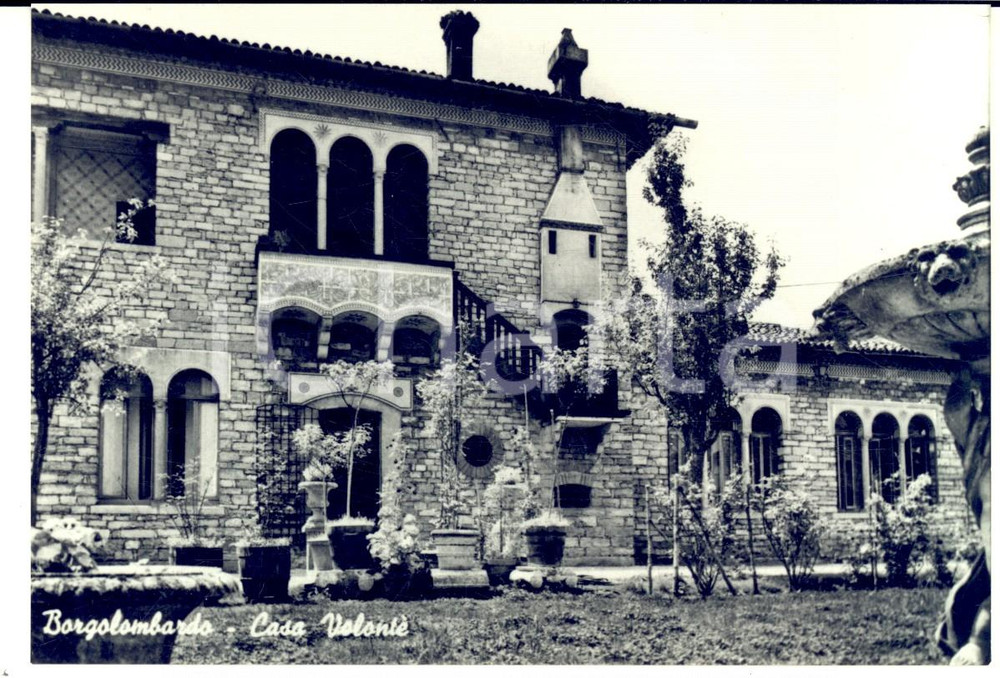 1960 ca BORGOLOMBARDO Cortile di VILLA VOLONTE' - Cartolina postale FG NV