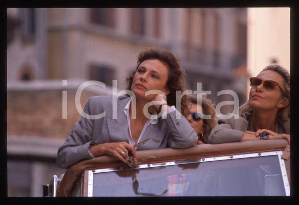 35mm vintage slide*1995 VENEZIA Jacqueline BISSET a bordo di un motoscafo (4)