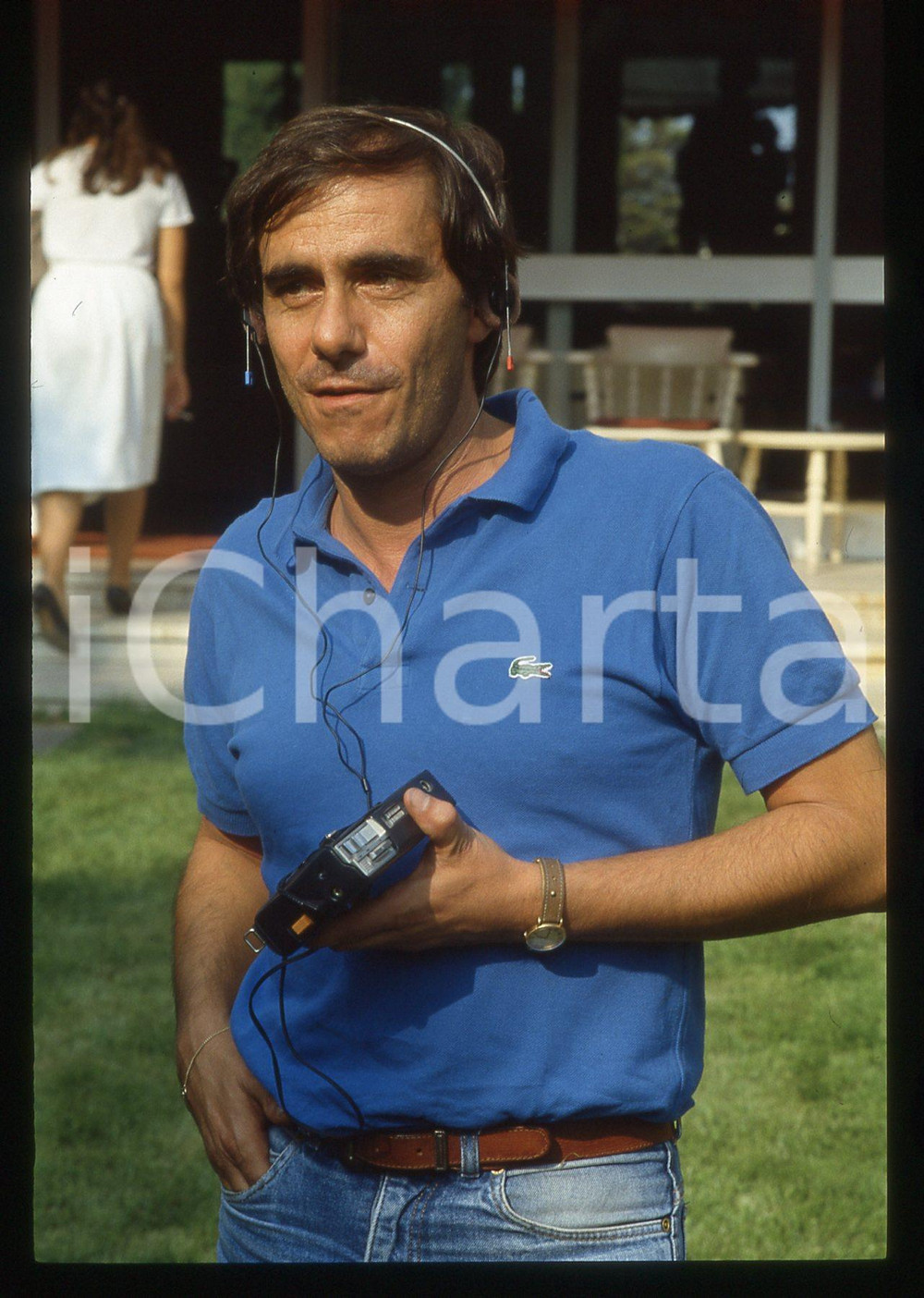 35mm vintage slide*1990ca COSTUME Roberto VECCHIONI ascolta musica con walkman