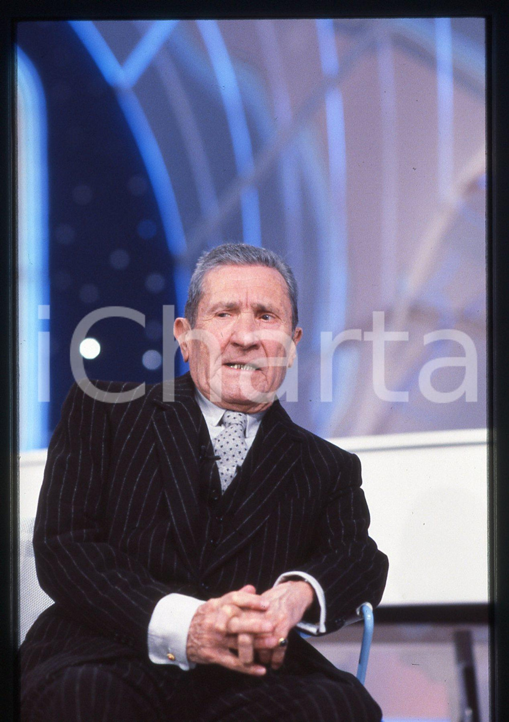 35mm vintage slide*1985ca TELEVISIONE Paolo STOPPA ospite in una trasmissione 3