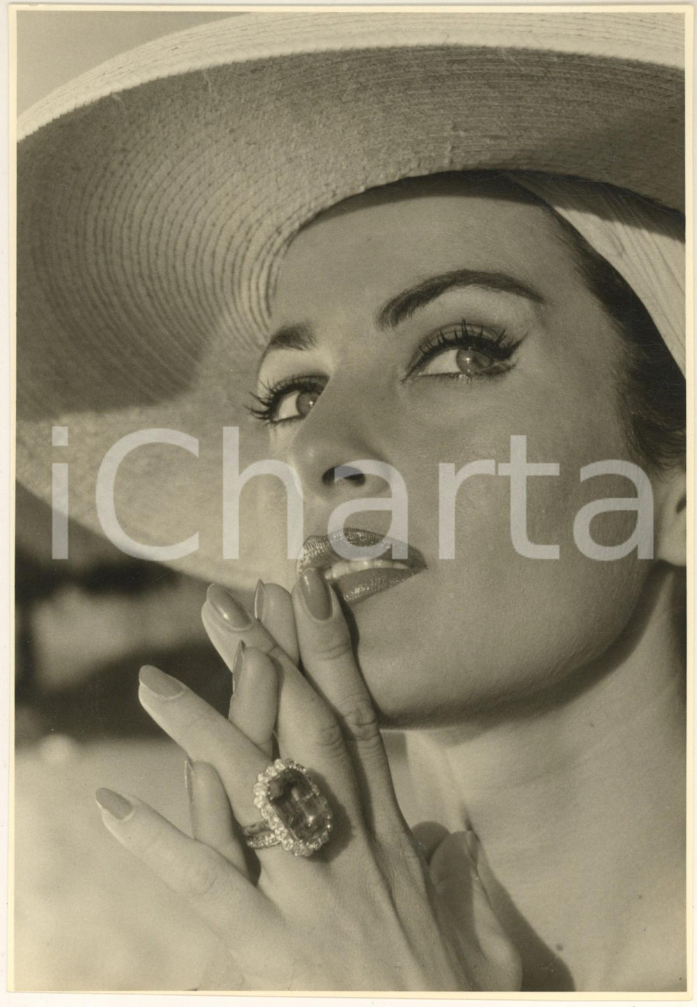 Fotografia d epoca originale 1955 ca CINEMA Silvana PAMPANINI  Ritratto con cappello di paglia Foto 1