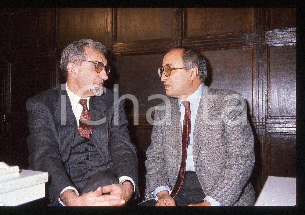 35mm vintage slide* 1988 ca MILANO Enrico DE MITA Giuseppe GUZZETTI (2)