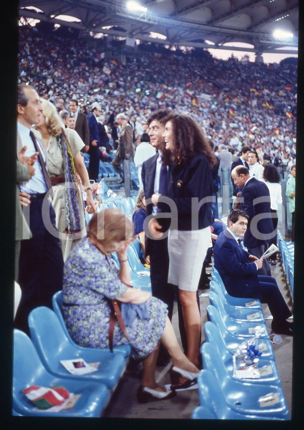 35mm vintage slide* 1990 ROMA Claudio MARTELLI Rosy GRECO Finale mondiali (5)