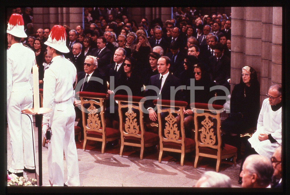 35mm vintage slide* 1990 PRINCIPATO DI MONACO Ranieri e Carolina DI MONACO (18)
